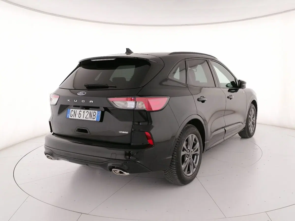 Ford Kuga usata a Roma (2)