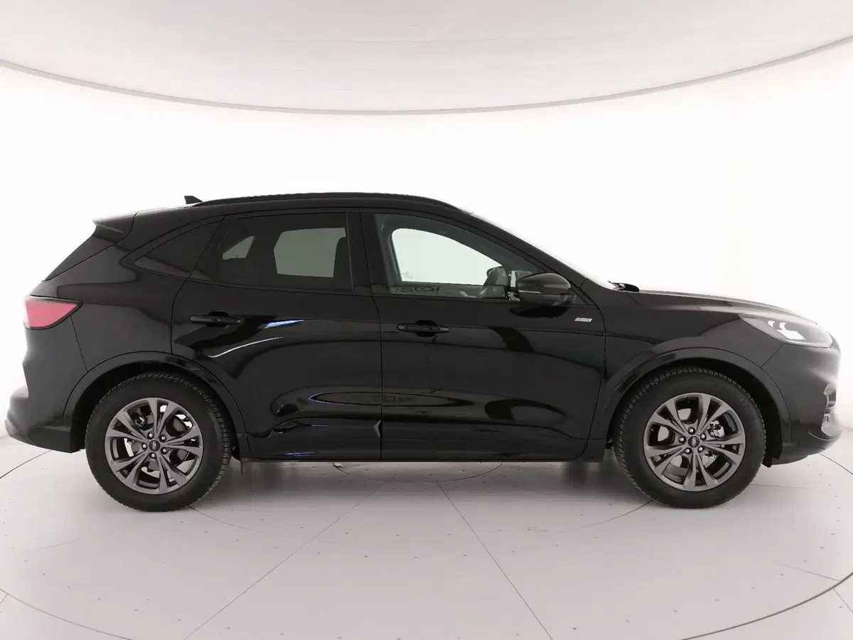 Ford Kuga usata a Roma (3)