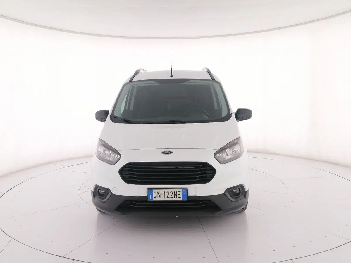 Ford Transit Courier usata a Roma (5)