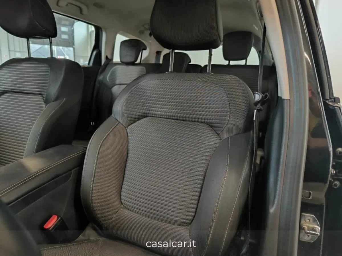 Renault Grand Scénic usata a Salerno (10)