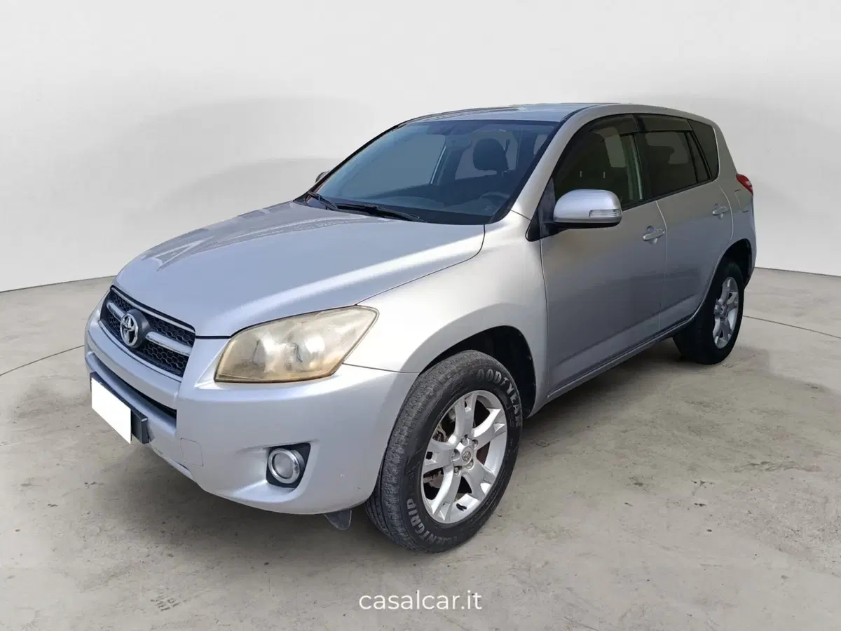 Toyota Rav4 usata a Salerno (2)