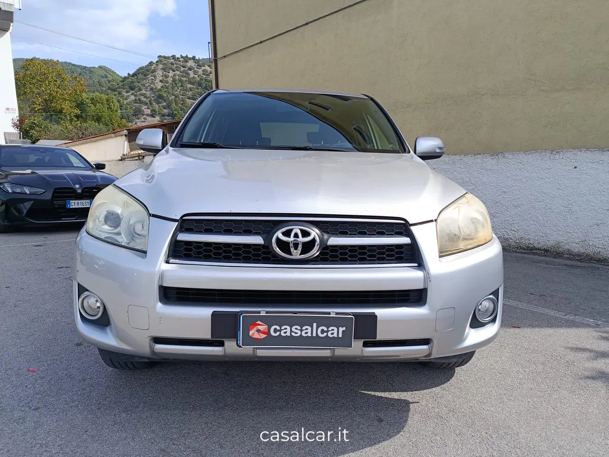 Toyota Rav4 usata a Salerno (5)