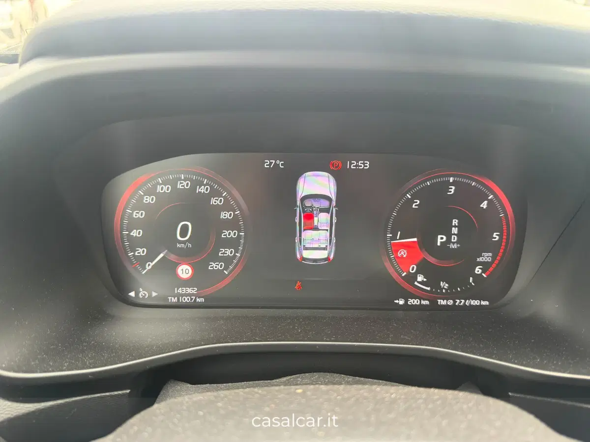 Volvo XC40 usata a Salerno (14)