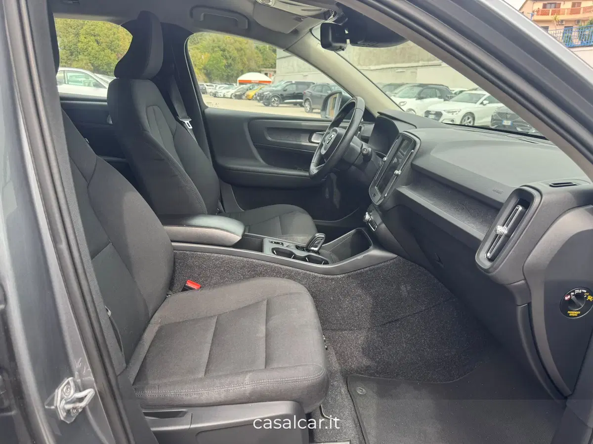 Volvo XC40 usata a Salerno (17)