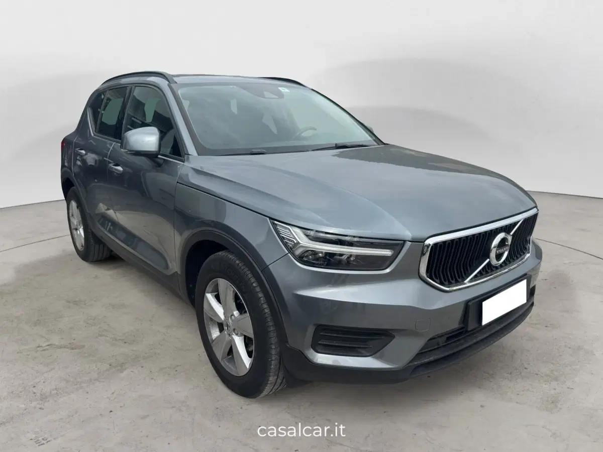 Volvo XC40 usata a Salerno (3)
