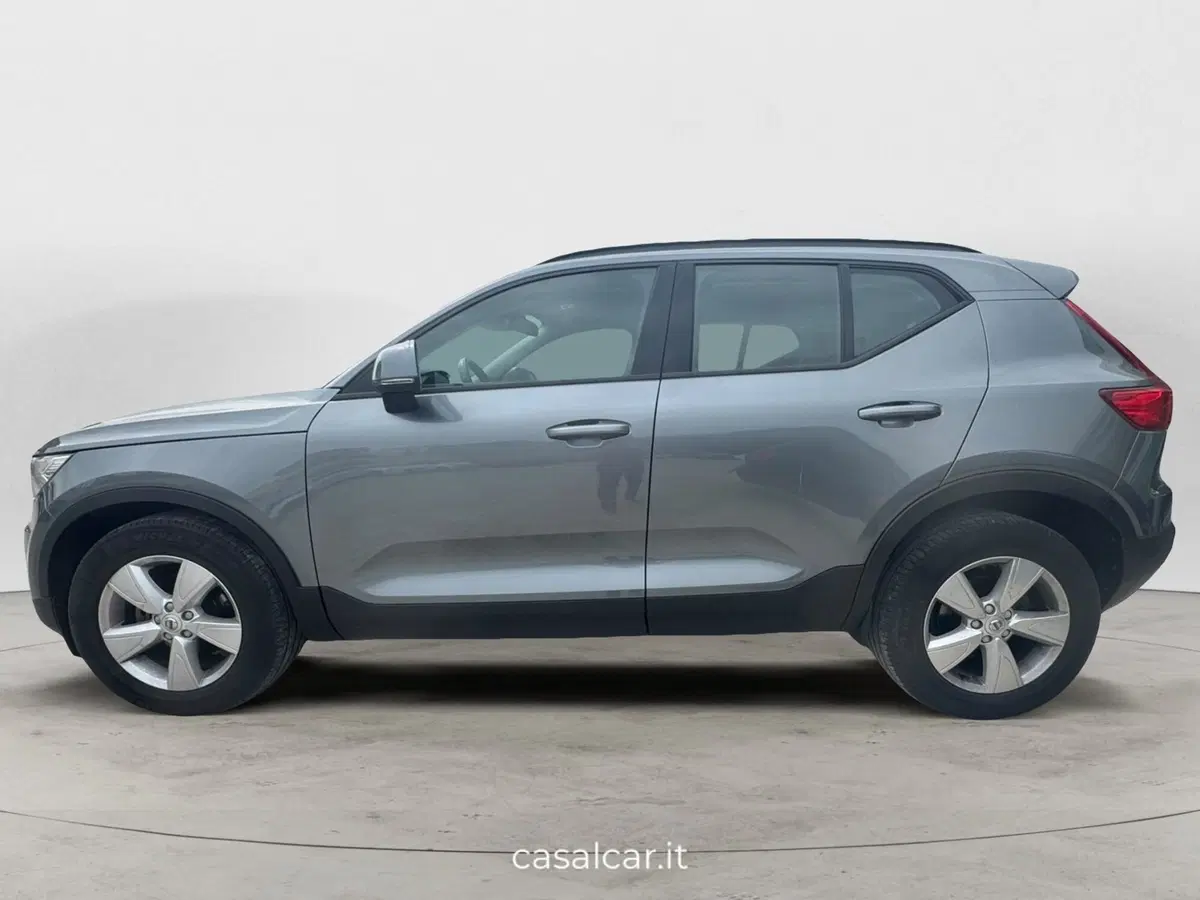Volvo XC40 usata a Salerno (4)