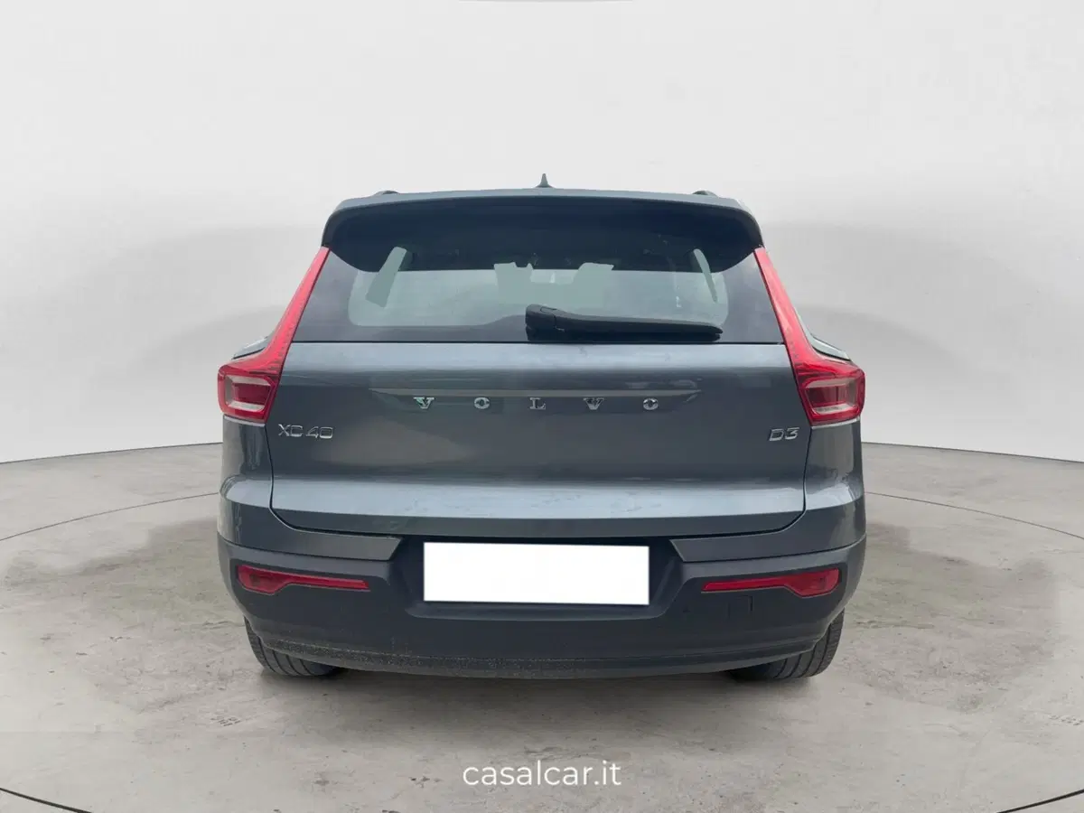 Volvo XC40 usata a Salerno (7)