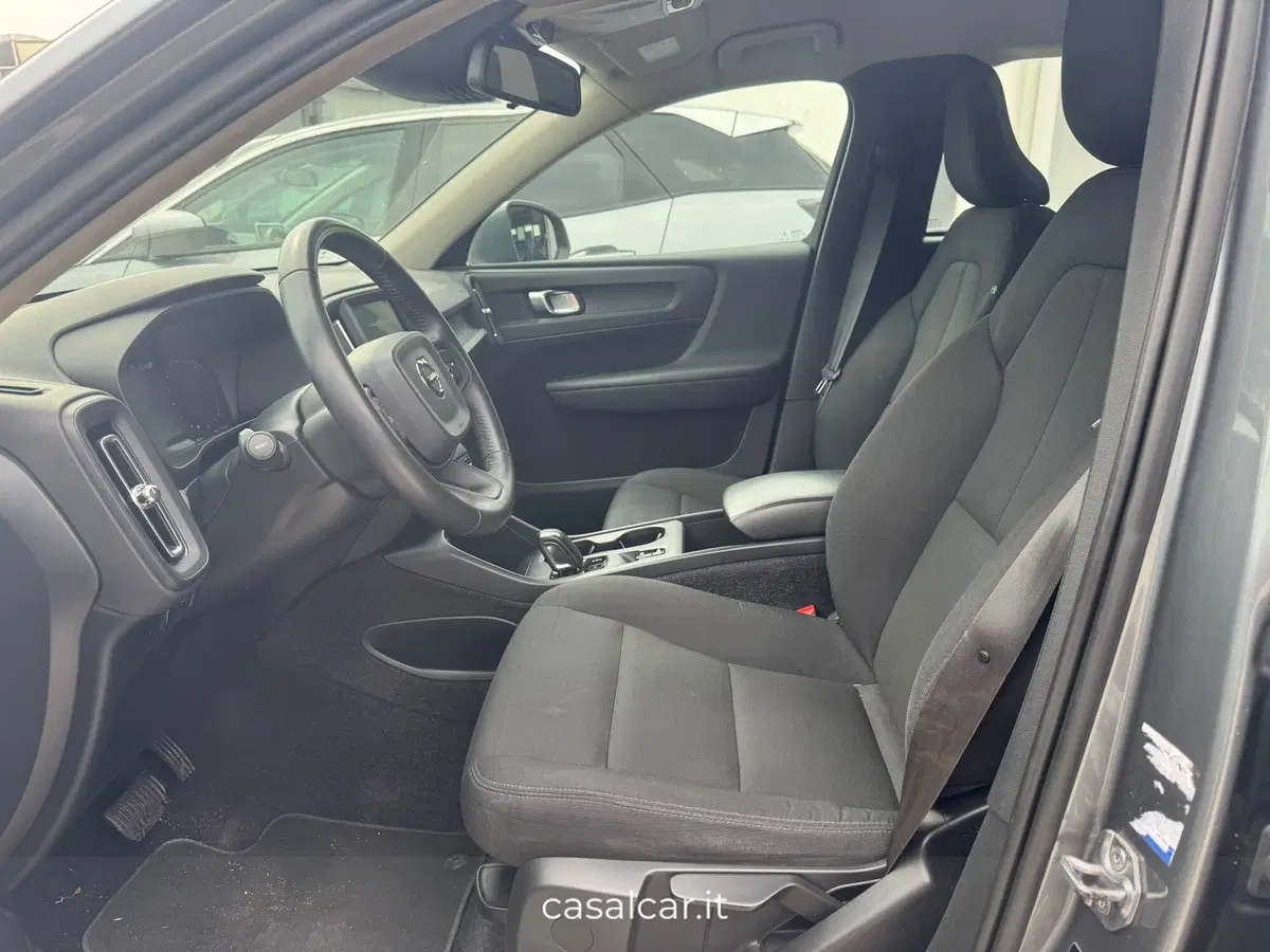 Volvo XC40 usata a Salerno (9)