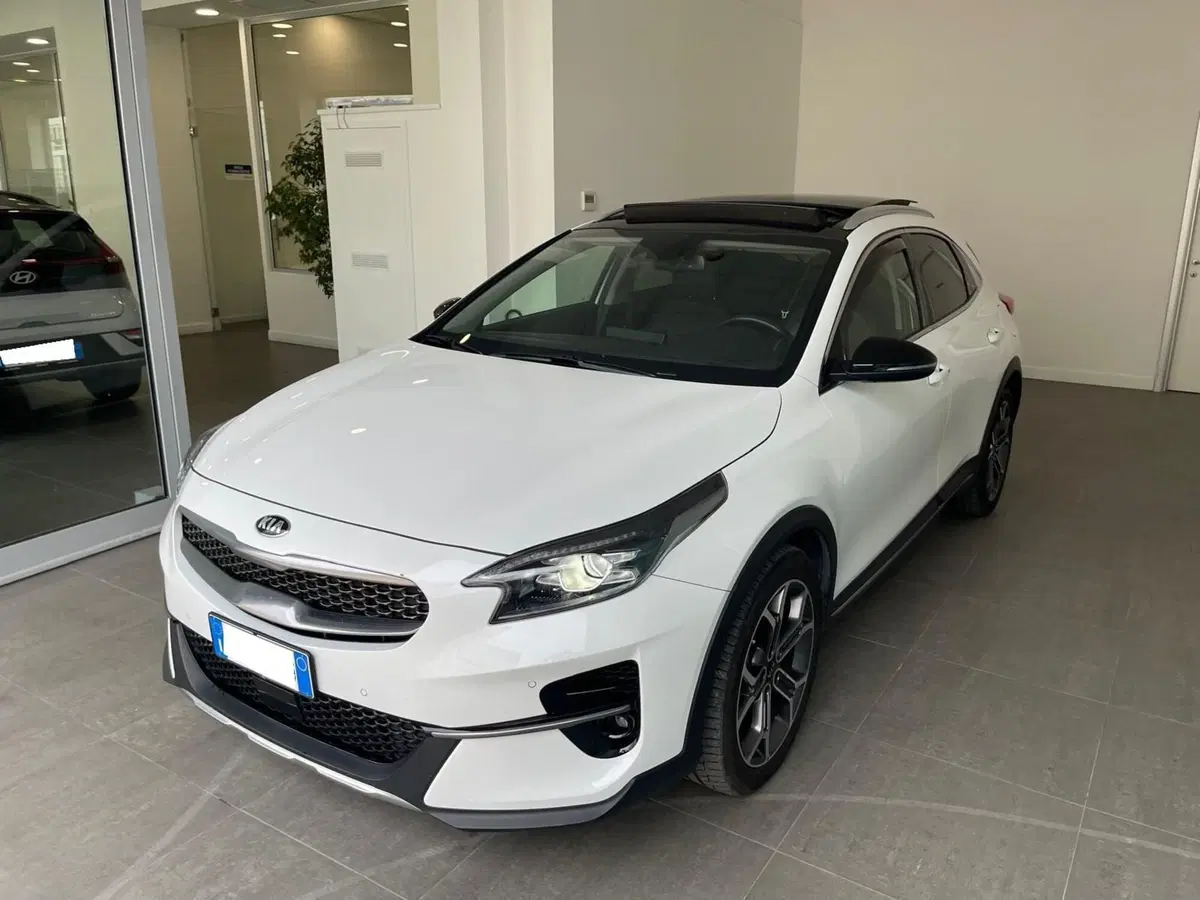 Kia XCeed usata a Napoli (2)