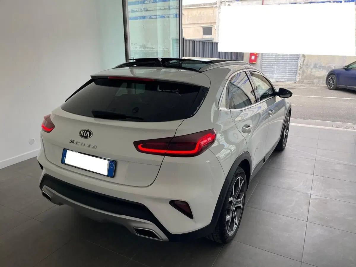 Kia XCeed usata a Napoli (6)