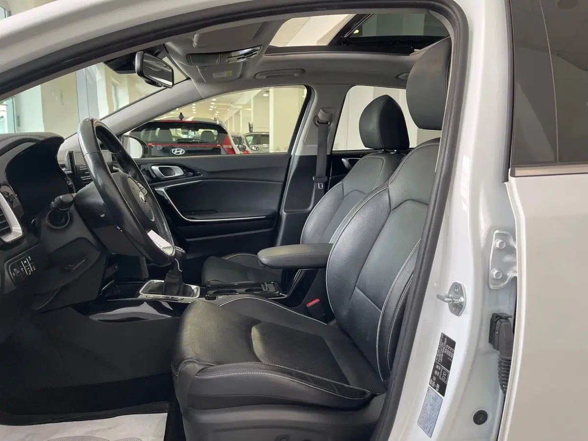 Kia XCeed usata a Napoli (8)