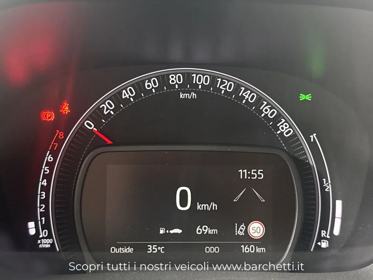 Toyota Aygo X nuova a Brescia (11)