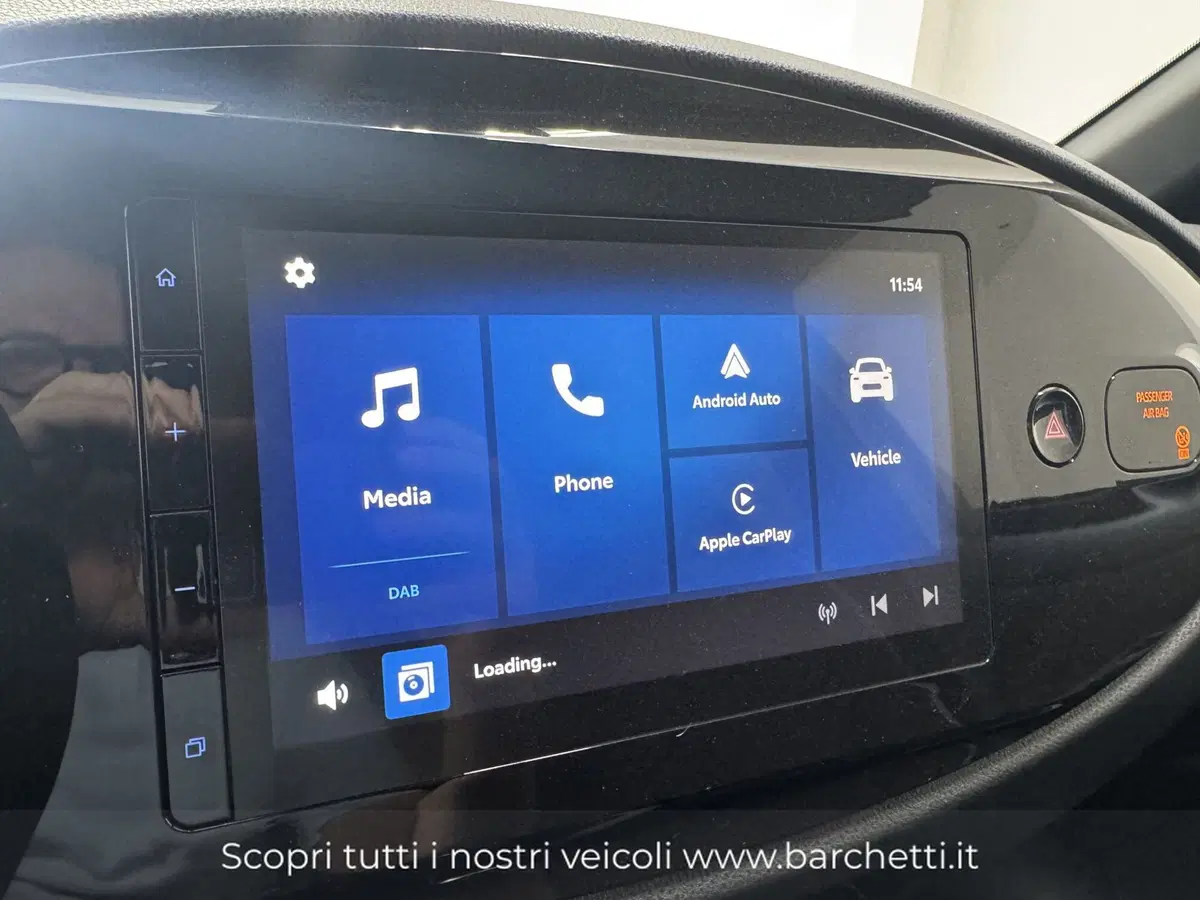 Toyota Aygo X nuova a Brescia (7)