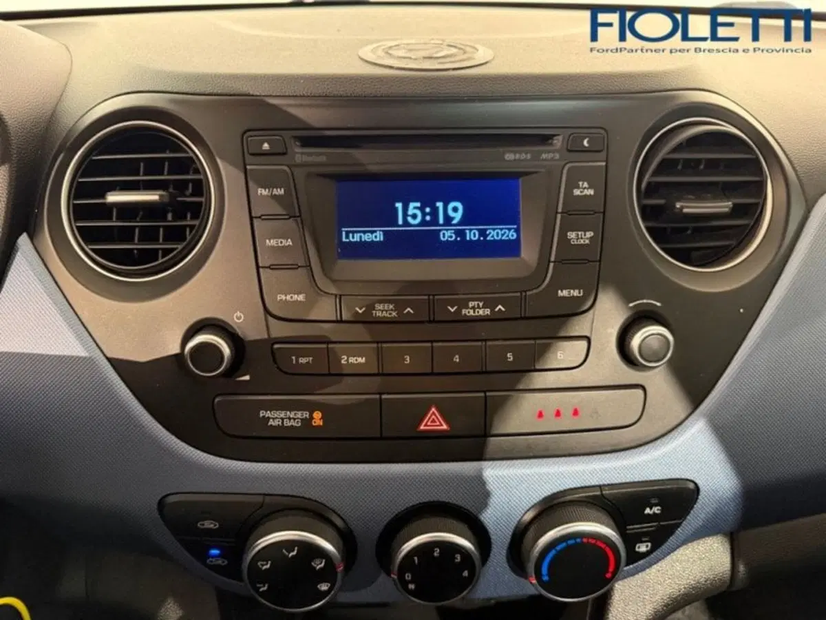 Hyundai i10 usata a Brescia (9)