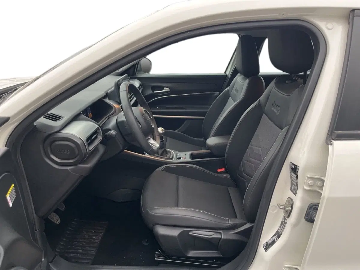 Jeep Avenger usata a Torino (10)