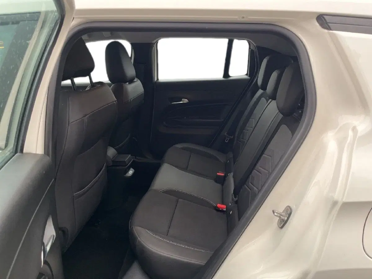 Jeep Avenger usata a Torino (9)