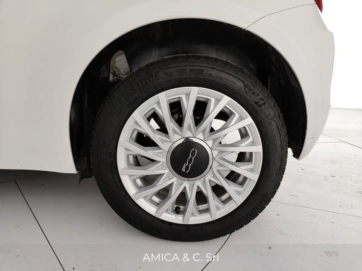 Fiat 500 Cabrio usata a Caserta (11)