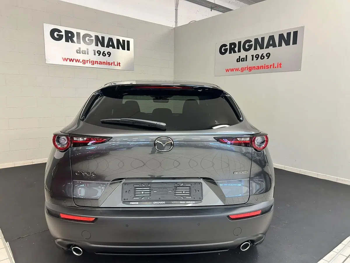 Mazda CX-30 nuova a Pavia (11)