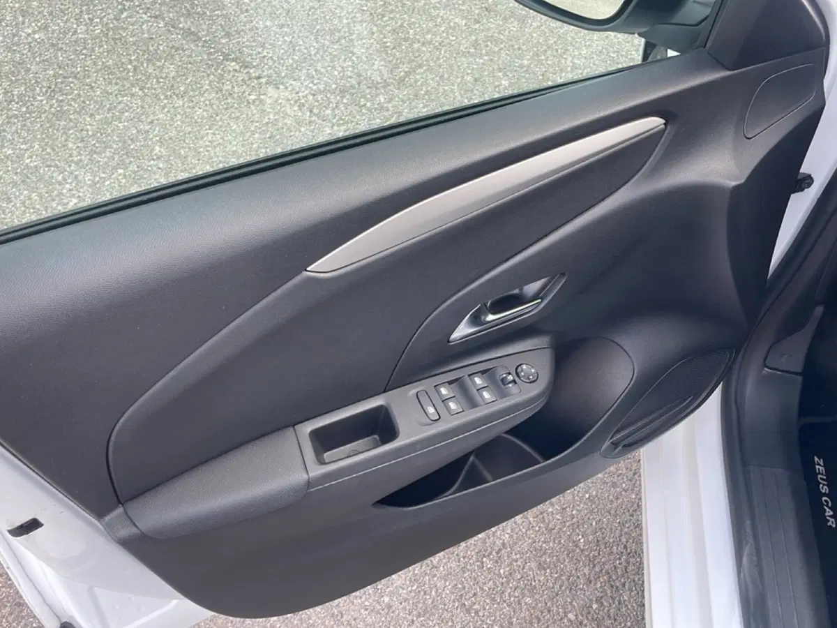 Opel Corsa usata a Bologna (17)