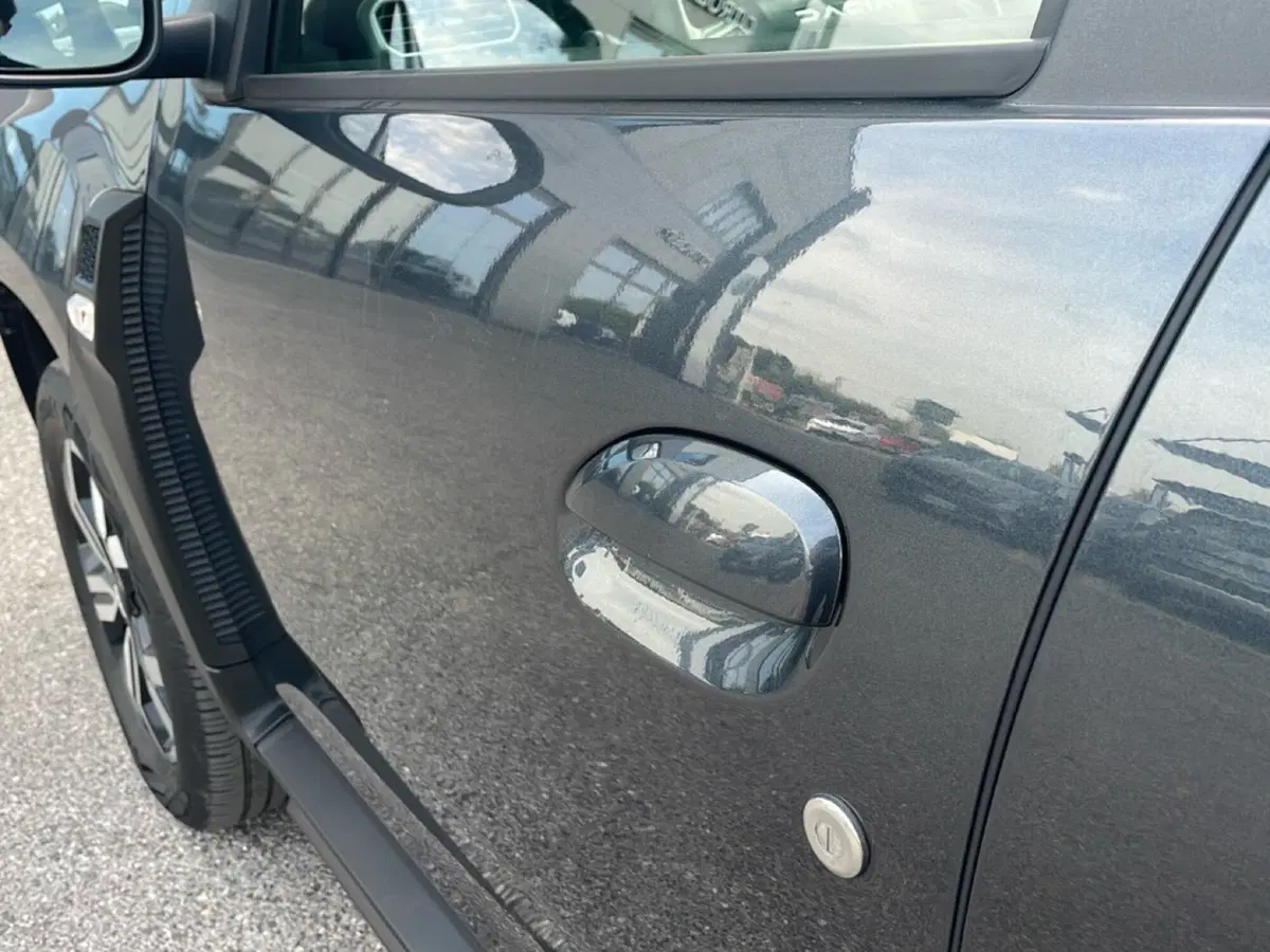 Dacia Duster usata a Bologna (10)