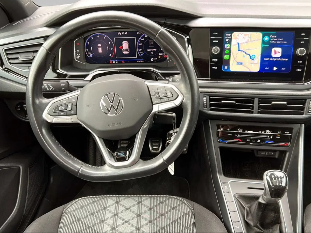 Volkswagen Taigo usata a Pisa (8)
