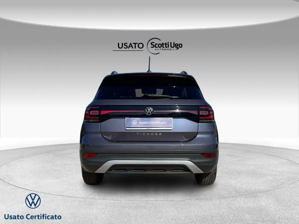 Volkswagen T-Cross usata a Livorno (5)
