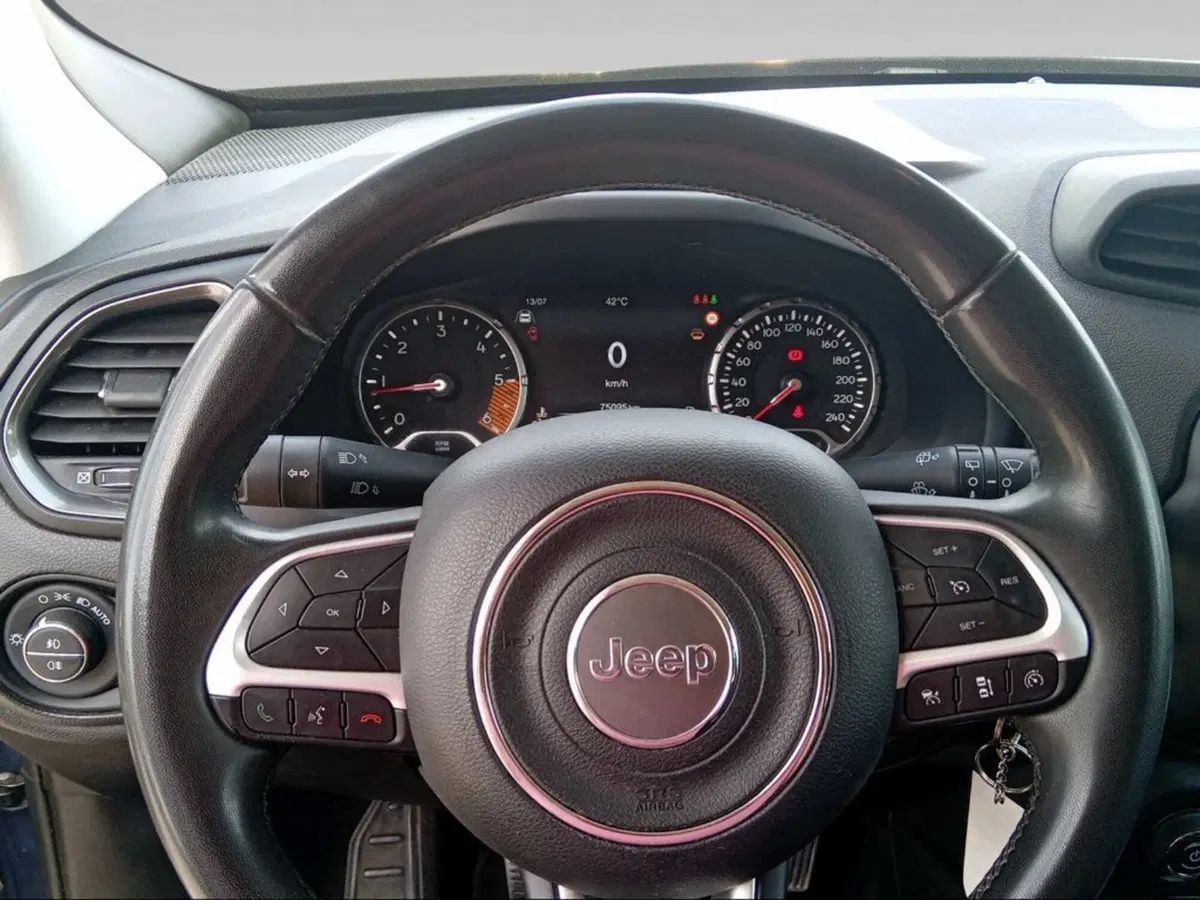 Jeep Renegade usata a Siena (10)