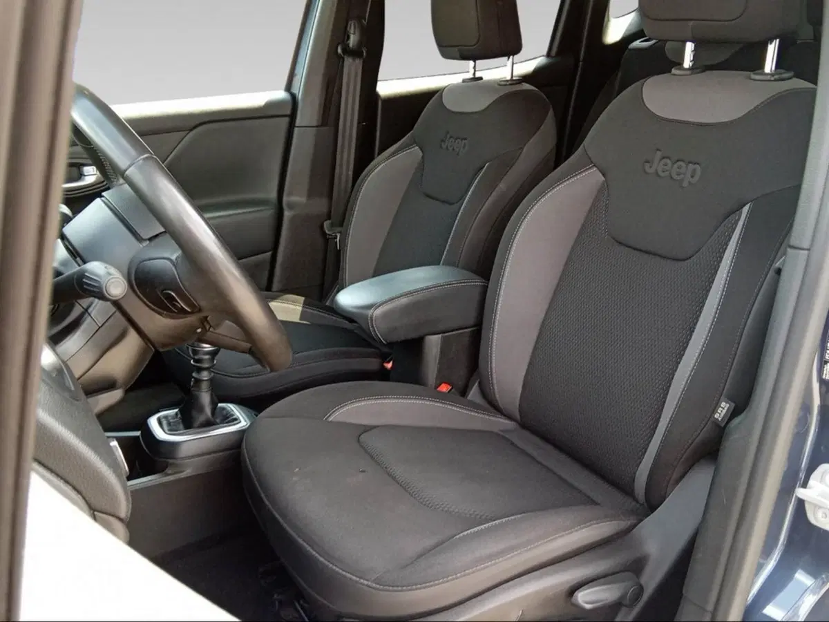 Jeep Renegade usata a Siena (8)