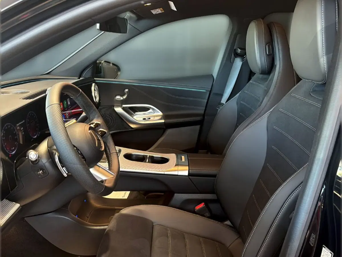 Mercedes-Benz GLC nuova a Grosseto (10)