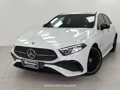 Mercedes-Benz Classe A 180 d AMG Line Premium Plus auto del 2023 usata a Lurate Caccivio