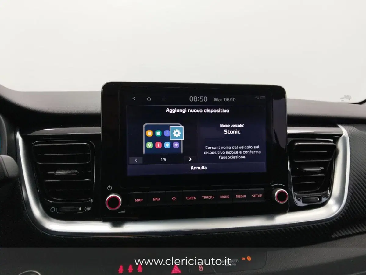 Kia Stonic usata a Como (14)