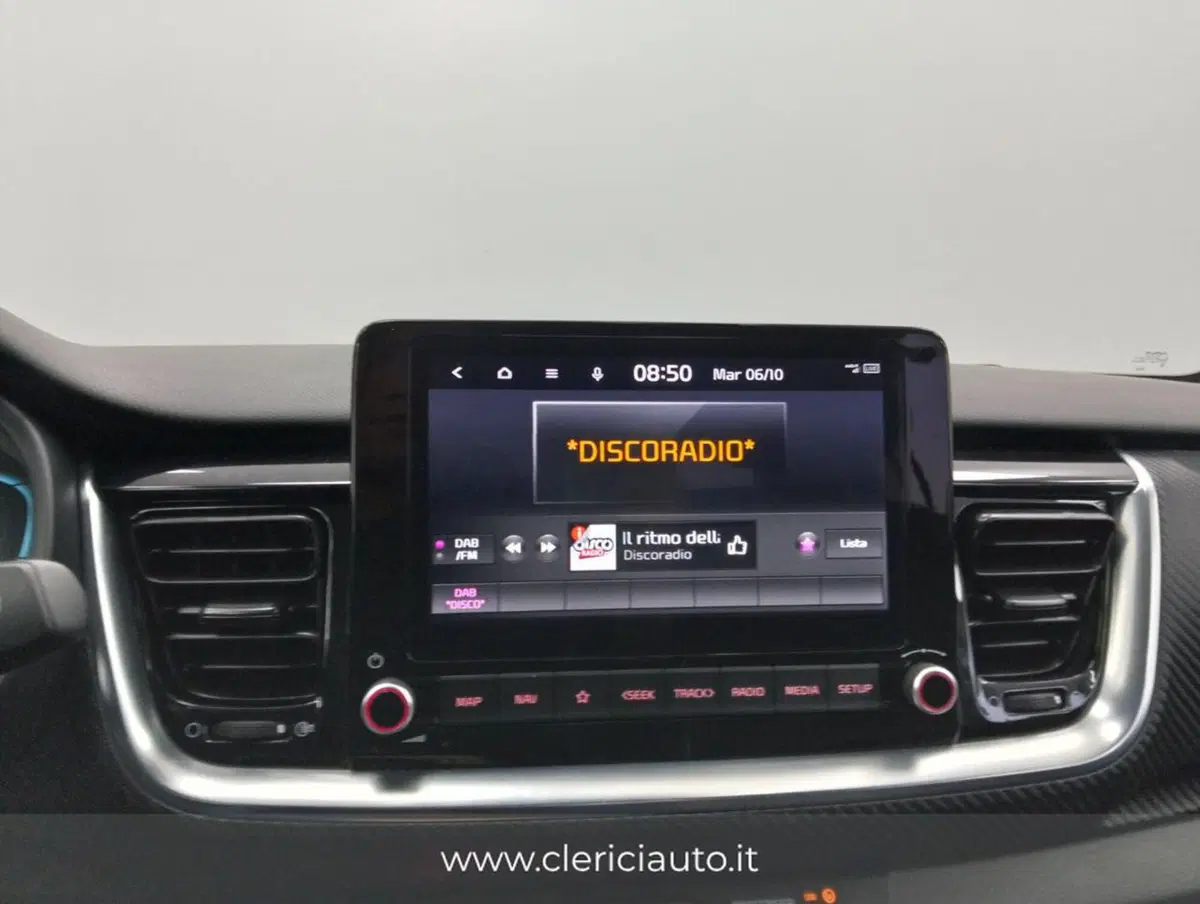 Kia Stonic usata a Como (15)