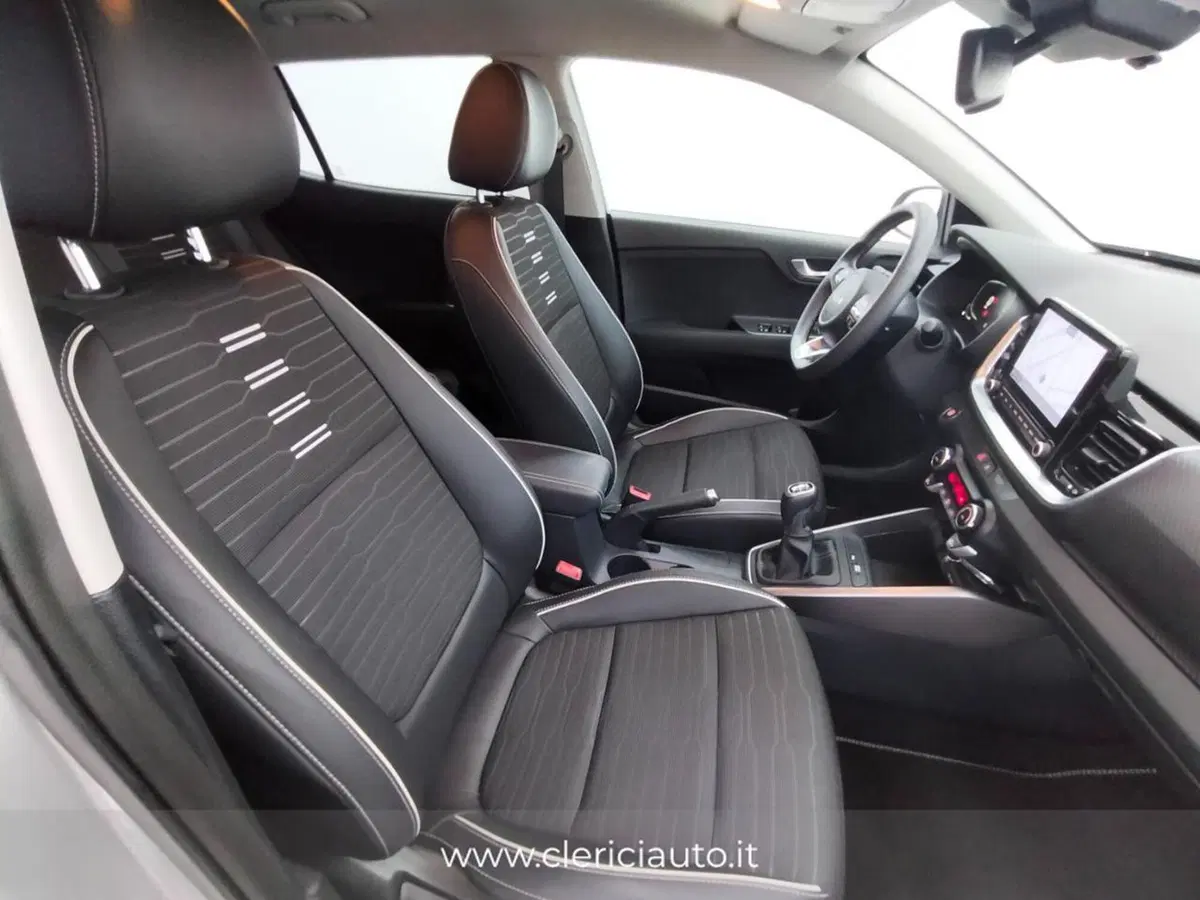 Kia Stonic usata a Como (3)