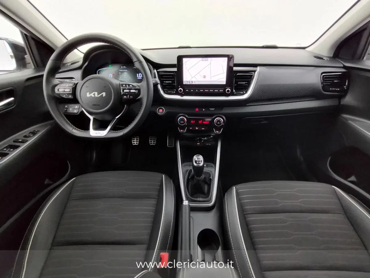 Kia Stonic usata a Como (4)