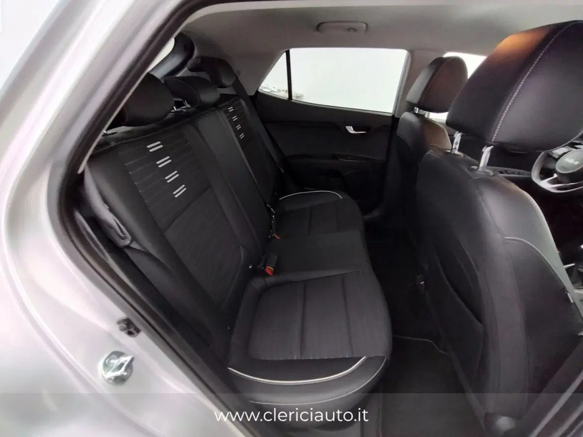 Kia Stonic usata a Como (5)