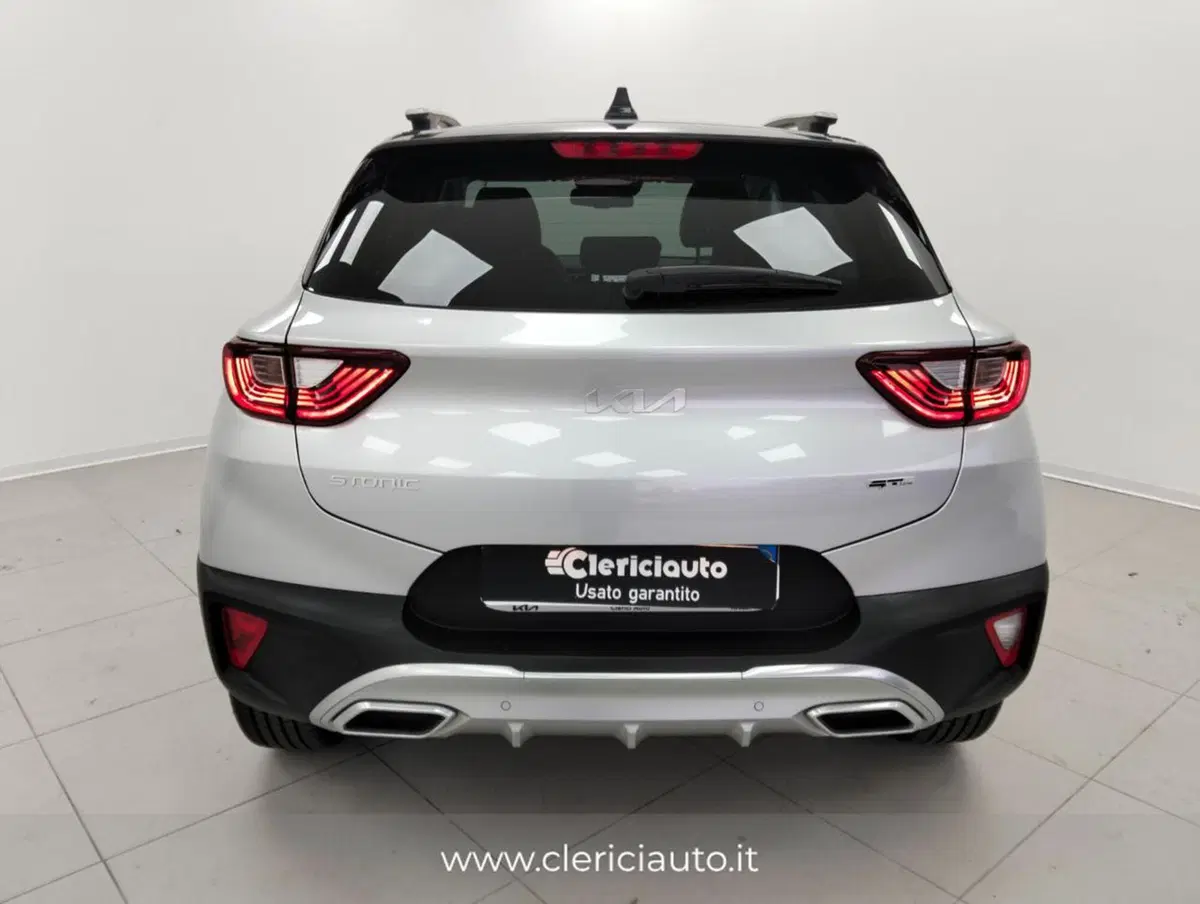 Kia Stonic usata a Como (7)
