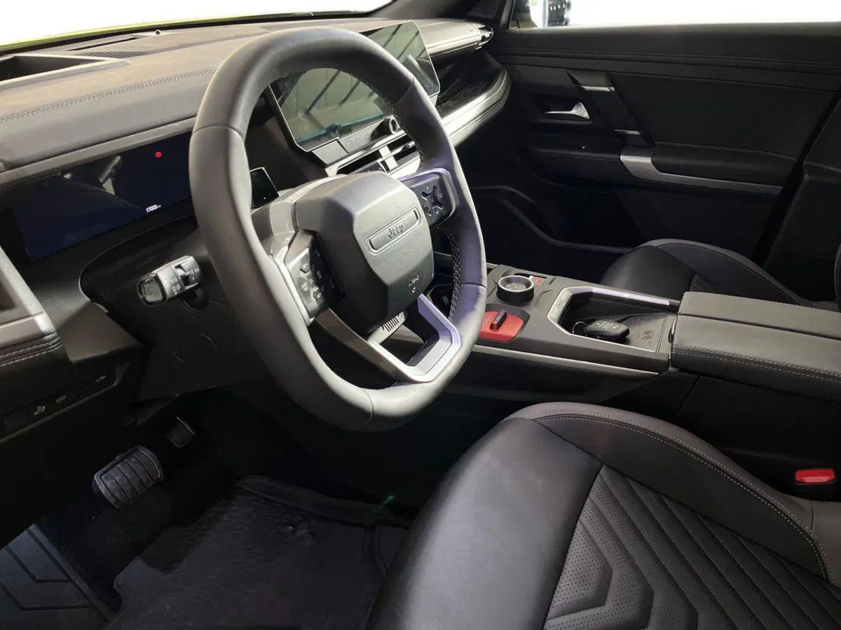 Jeep Compass usata a Bari (10)