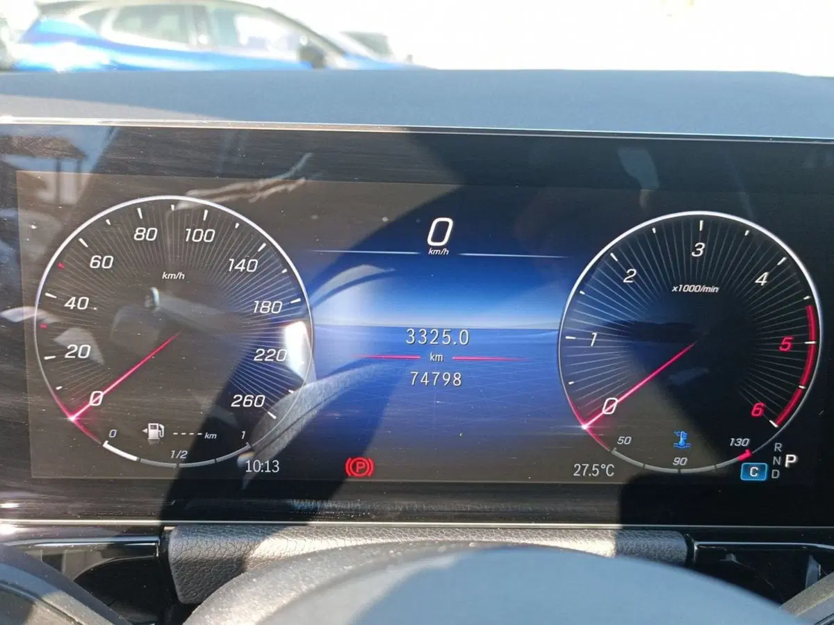 Mercedes-Benz GLA SUV usata a Bari (13)