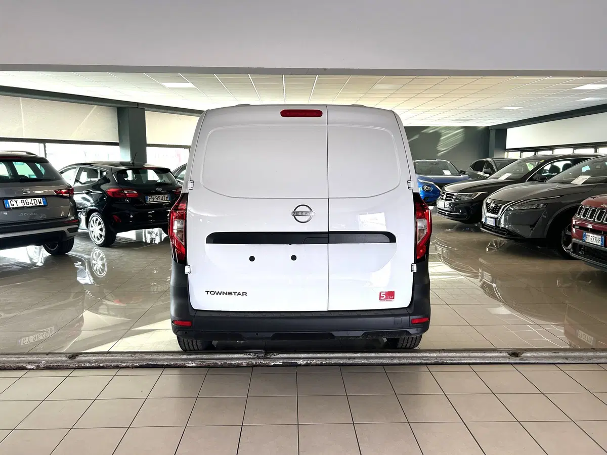 Nissan Townstar nuova a Ferrara (5)
