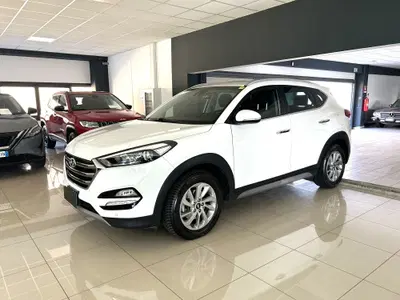Hyundai Tucson 1.7 CRDi Comfort del 2017 usata a Ferrara