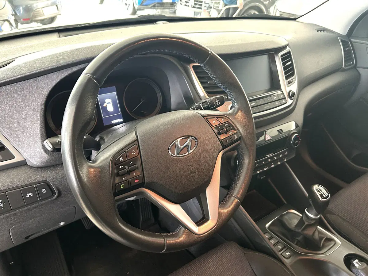 Hyundai Tucson usata a Ferrara (9)