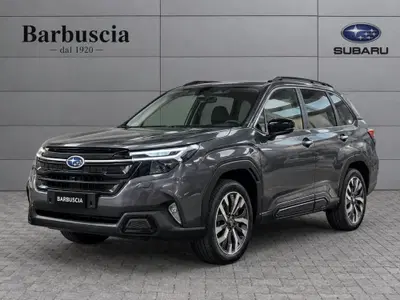 Subaru Forester 2.0i e-boxer Premium lineartronic del 2025 usata a Pescara