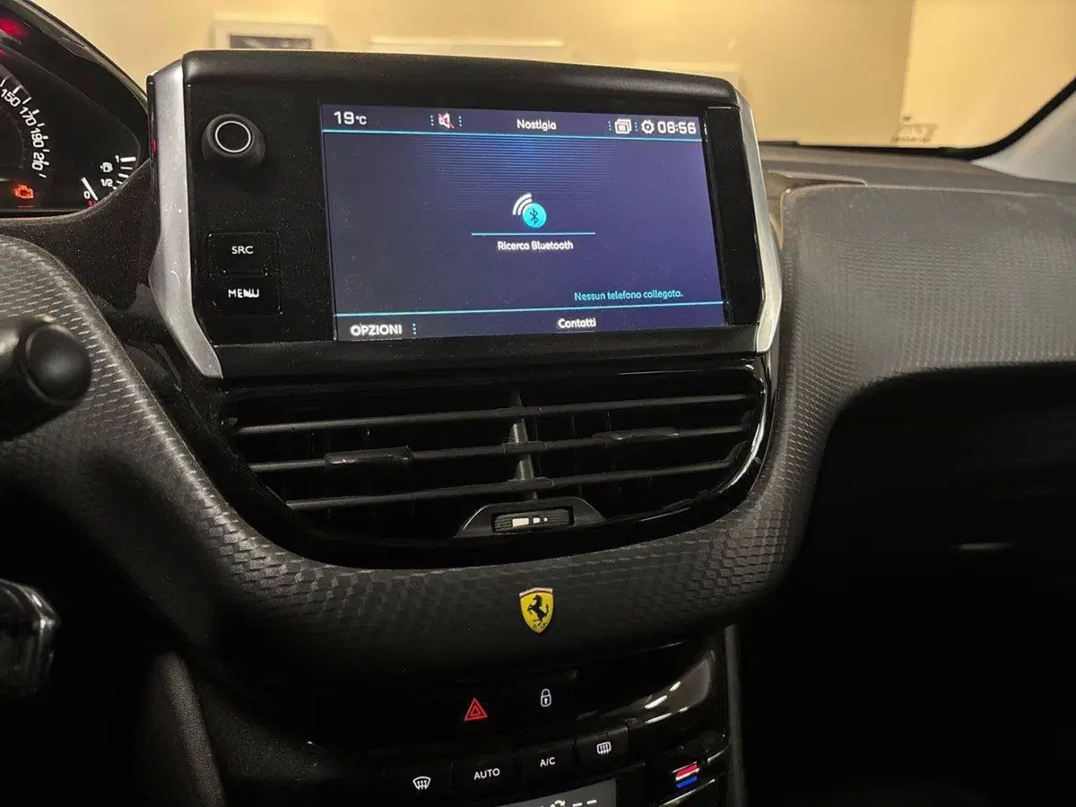 Peugeot 208 usata a Torino (13)