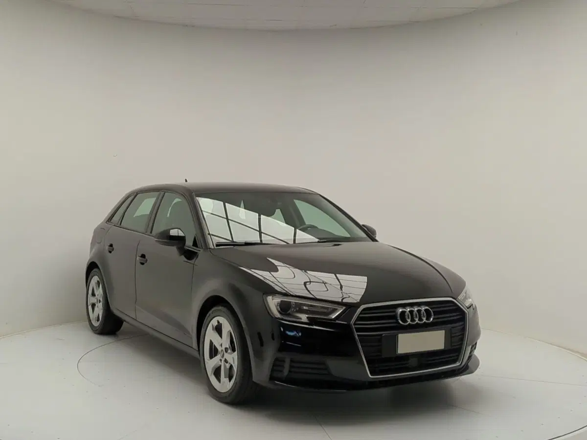 Audi A3 Sportback usata a Avellino