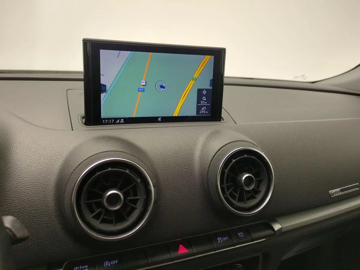 Audi A3 Sportback usata a Avellino (18)