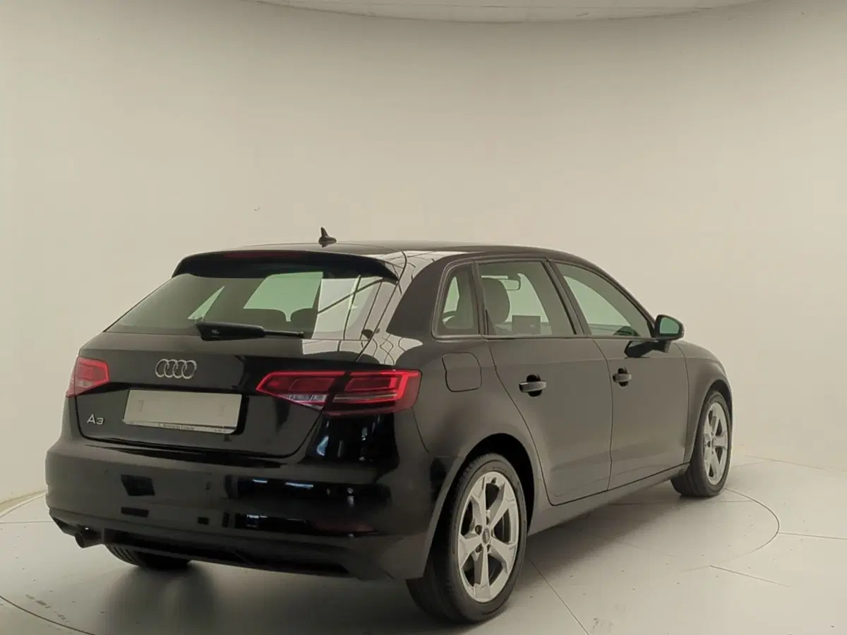 Audi A3 Sportback usata a Avellino (7)