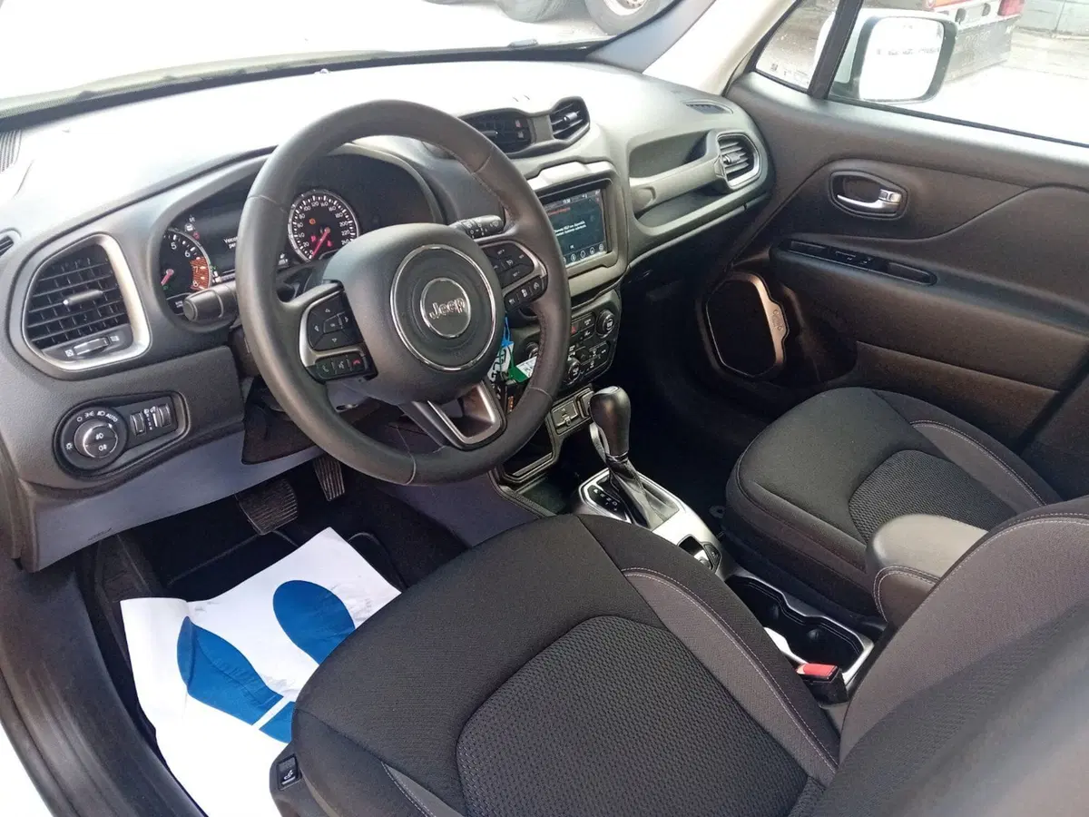 Jeep Renegade usata a Pordenone (11)