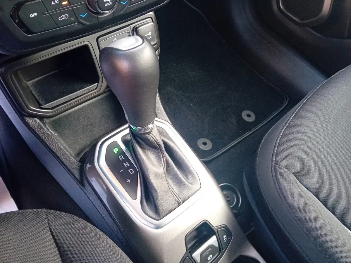 Jeep Renegade usata a Pordenone (13)