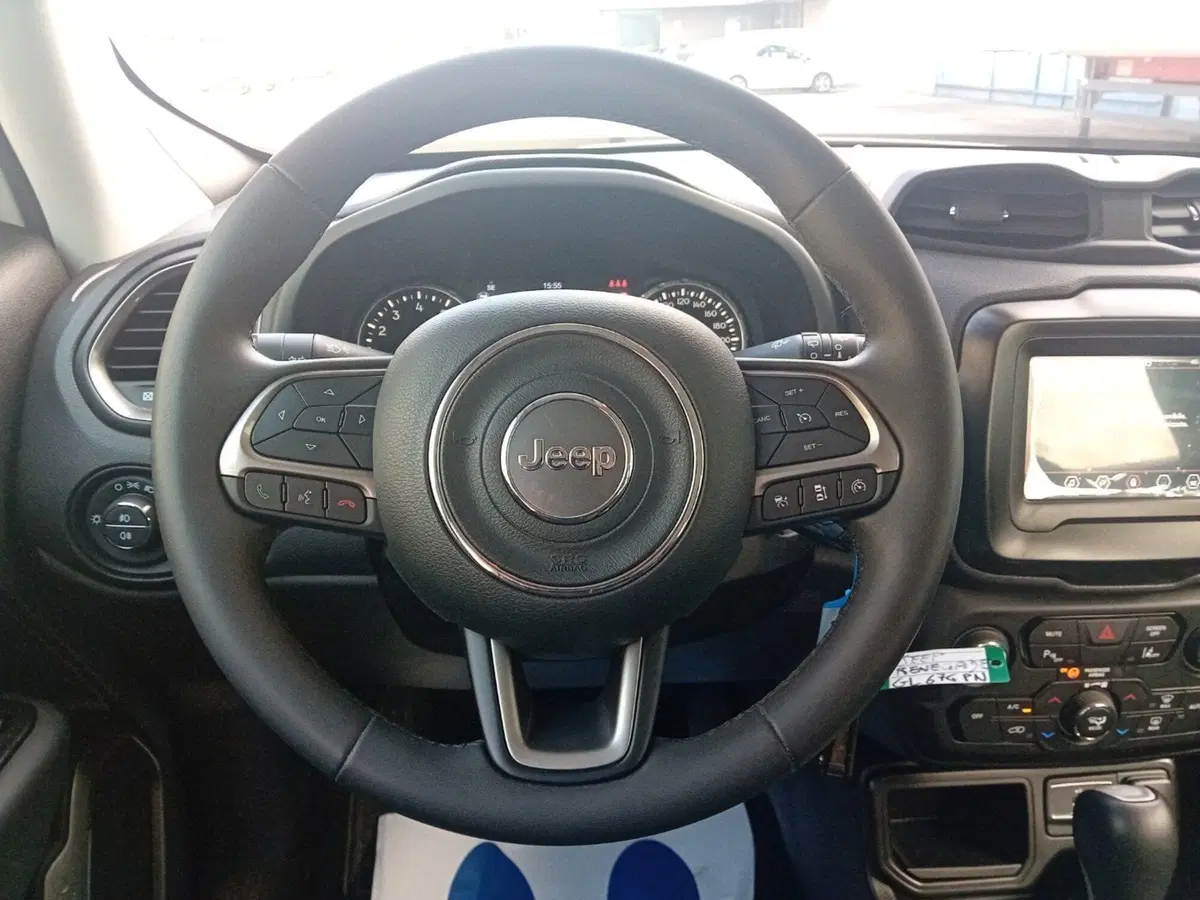 Jeep Renegade usata a Pordenone (19)