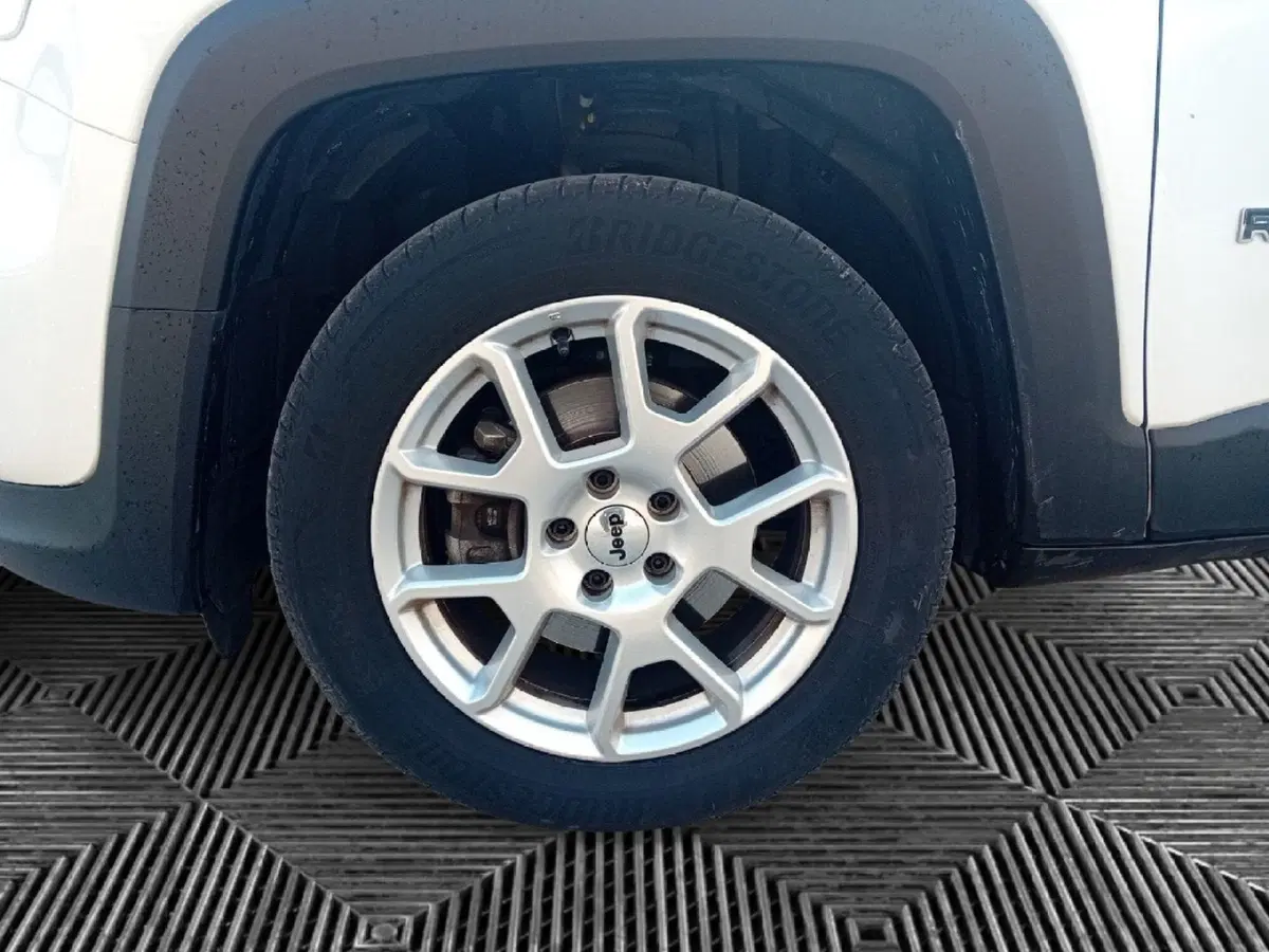 Jeep Renegade usata a Pordenone (9)